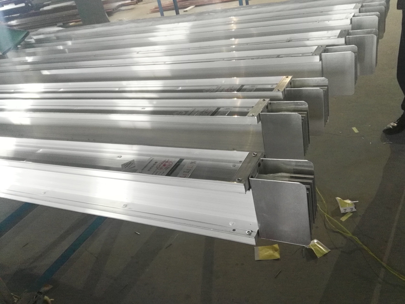 分支电缆与密集式HULUWA葫芦娃官方下载在施工安装时的对比
