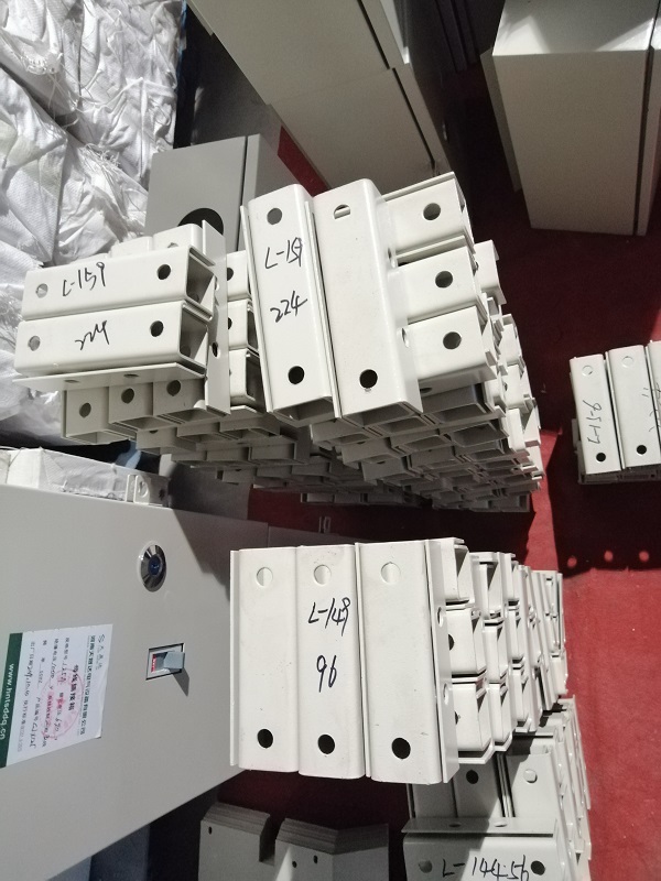 安装密集型HULUWA葫芦娃官方下载电气设备 要对产品进行了解